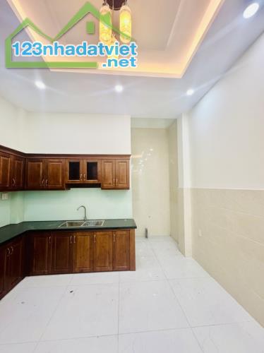 Bán nhà mặt phố Quốc Lộ 13, Thủ Đức, 60m², 4 tầng, 6.75  tỷ, sổ hồng - 2