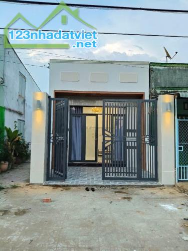 bán gấp siêu phảm do kẹt tiềnnn 121m2, 790tr ở Tân Hiệp Hóc Môn !!!!!!! - 1