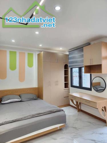 Bán tòa CHDV Trích Sài - 76m2 x 7T Thang máy - Oto đỗ cửa - Vài bước ra Hồ Tây - 1