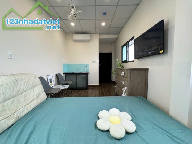 GẦN MẶT TIỀN NGUYỄN THỊ THẬP, CHDV  DÒNG TIỀN 50TR/T. 47M2, 4TẦNG THANG MÁY, 7.4TỶ