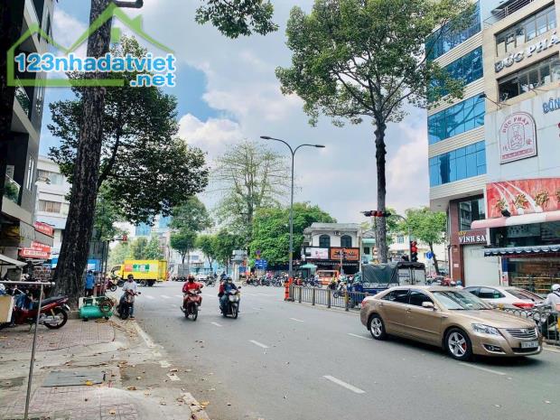 **BÁN GẤP GẤP Nhà Mặt Tiền KD Ngay Chợ Thiếc(4X23m)Trệt+3Lầu,Sổ Vuông A4 Xíu 19Tỷ - 1