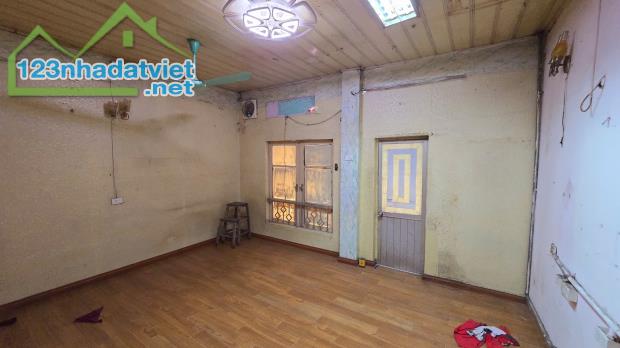 BÁN NHÀ MẶT PHỐ 2 THOÁNG 20TỶ 52m 2 TẦNG MT 5m VỈA HÈ Ô TÔ TRÁNH KINH DOANH THỤY KHUÊ TÂY - 2