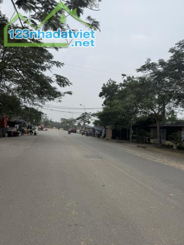 Nhỉnh 3 tỷ, 60m2, Sổ vuông, NỞ HẬU, ẤP Tre, Ấp Giữa, TT Quang Minh, Mê Linh, Ký gửi Nhà -