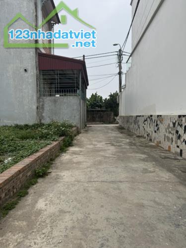 Nhỉnh 3 tỷ, 60m2, Sổ vuông, NỞ HẬU, ẤP Tre, Ấp Giữa, TT Quang Minh, Mê Linh, Ký gửi Nhà - - 3