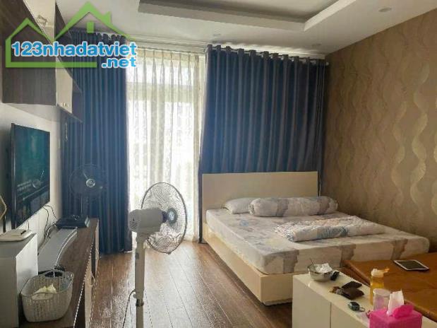 Cần Tiền Bán Gấp Căn Nhà Quận Bình tân - 1