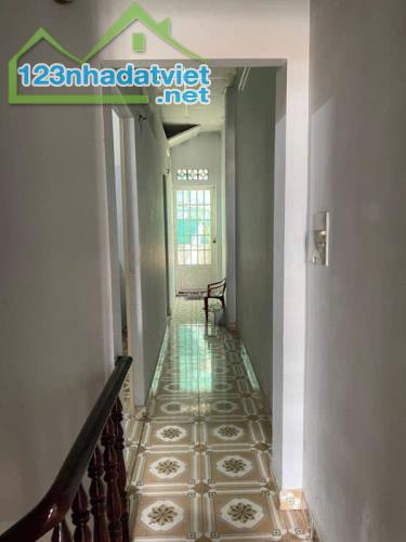 Cần Tiền Bán Gấp Căn Nhà Quận Bình tân - 2