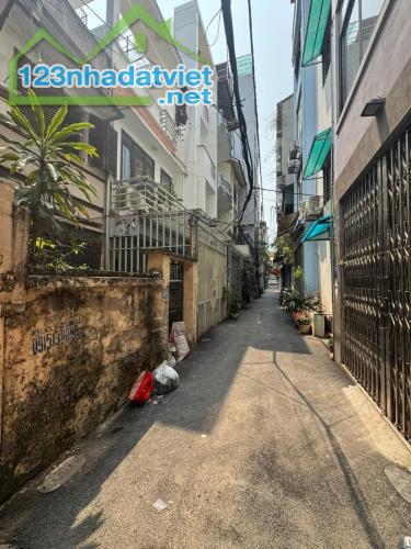 BÁN ĐẤT TẶNG NHÀ PHỐ LẠC LONG QUÂN - GIÁ RẺ - QUY HOẠCH ỔN ĐỊNH - SỔ ĐỎ NỞ HẬU - 78M CHỈ - 1