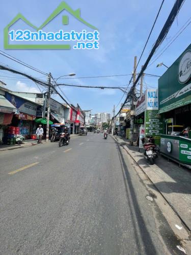 MẶT TIỀN 12M LÊ ĐỨC THỌ 4.1x30 - 120M2 VUÔNG  ĐẸP - Q.Gò Vấp. - 16 TỶ TL - 2