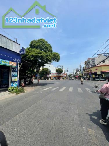 MẶT TIỀN 12M LÊ ĐỨC THỌ 4.1x30 - 120M2 VUÔNG  ĐẸP - Q.Gò Vấp. - 16 TỶ TL - 4