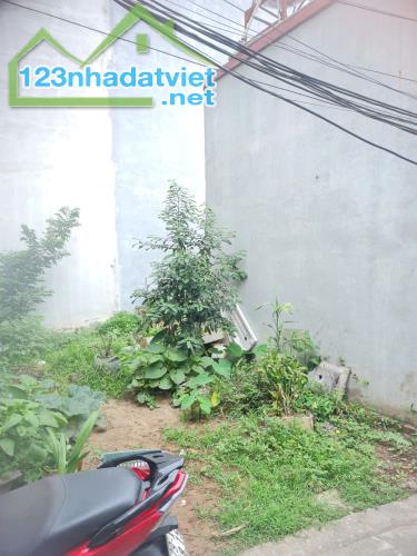 Bán đất Yên Nghĩa,Hà Đông 33m2,ngõ 2.4m,oto đỗ gần,giá chỉ 2.3 tỷ. - 2