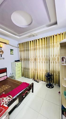 NHÀ LK 4-5 GẦN TRƯỜNG KIM ĐỒNG -HẺM XE HƠI THÔNG - 48M2 (4x12)- 3 PN ĐÚC THẬT. CHỈ 3 TỶ XX - 4