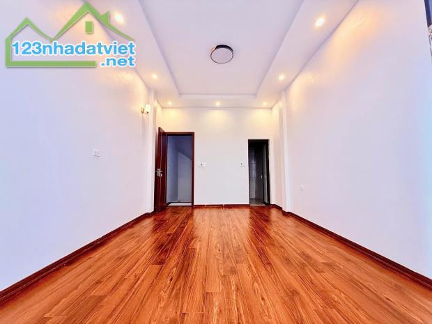 HOT-NHÀ HOÀN KIẾM ĐẸP DÂN XÂY KCBT, NGÕ NÔNG THÔNG, 10M RA MP OTO TRÁNH|DT33M2x4T_7,35TỶ - 5