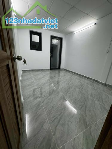 + 👉 SỐC SIÊU PHẨM GẤP GẤP BÁN NHÀ Đ ẤP CHIẾN LƯỢC BHHA 4*17M 2L CHỈ 8Đ - 5