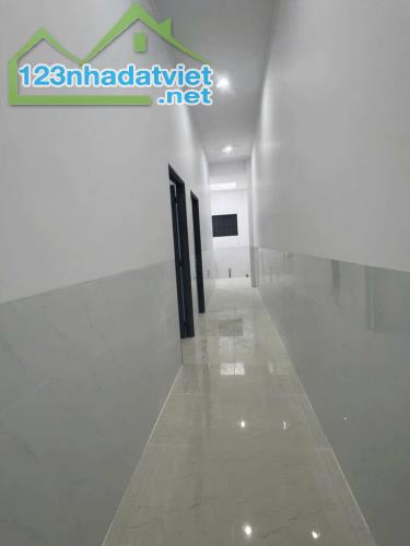 Bán gấp nhà đường Ngô Thị Nào, Củ Chi 125m2, SHR. Giá bán 950 triệu - 3