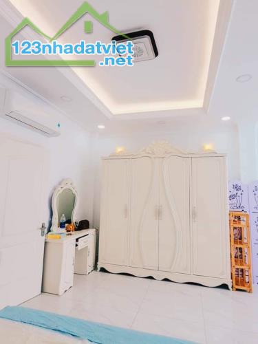 ĐỊNH CƯ Bán Nhà 3 Tầng Lung Linh Nguyễn Đình Chiểu, 50m2, 7.8 Tỷ TL - 2