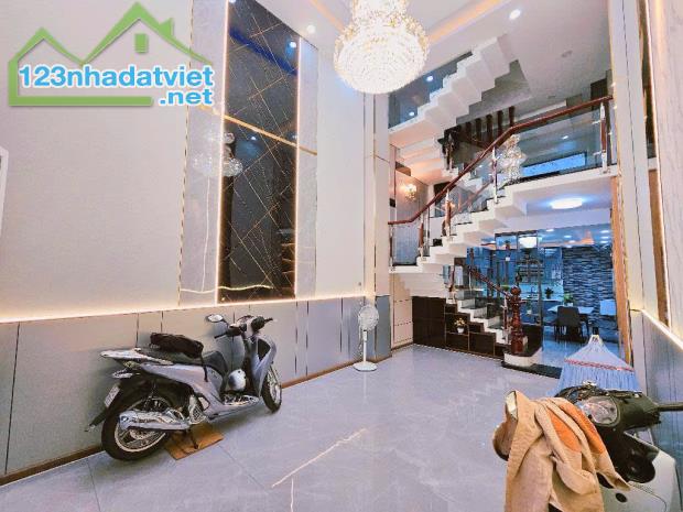 Nhà mới 4 tầng Nguyễn Văn Khối – P8 – Gò Vấp – hẻm xe hơi – 4x16m – Giá 9.5Tỷ - 2