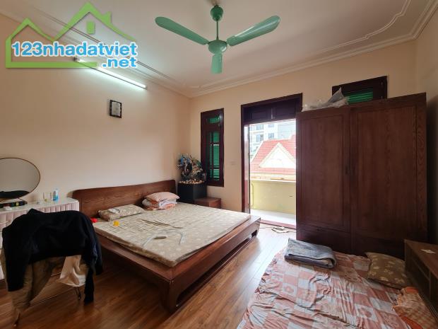 Bán 85m - 5 Tầng - 5m.Mặt Tiền. ( Lạc Long Quân ) Cầu Giấy - 2