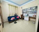 Bán nhà nguyên căn Khương Đình, quận Thanh Xuân 40m x 4T giá 6.8 tỷ, an ninh tốt