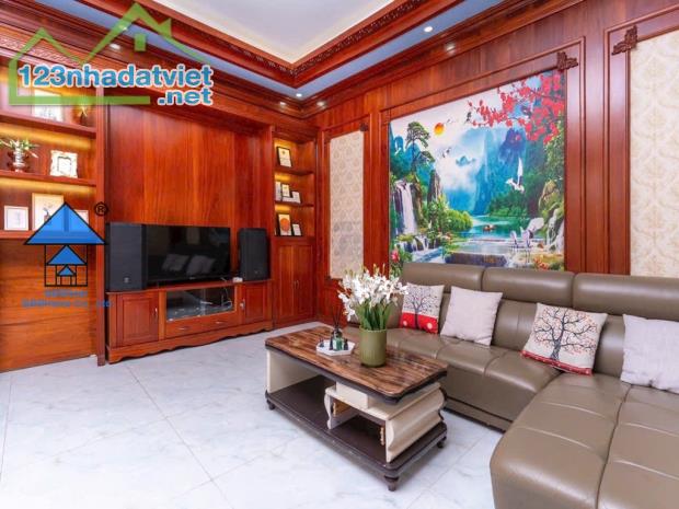 BÁN BIỆT THỰ NGHĨ DƯỠNG HỒ BƠI TO LẠC LONG QUÂN VŨNG TÀU B469 - 3