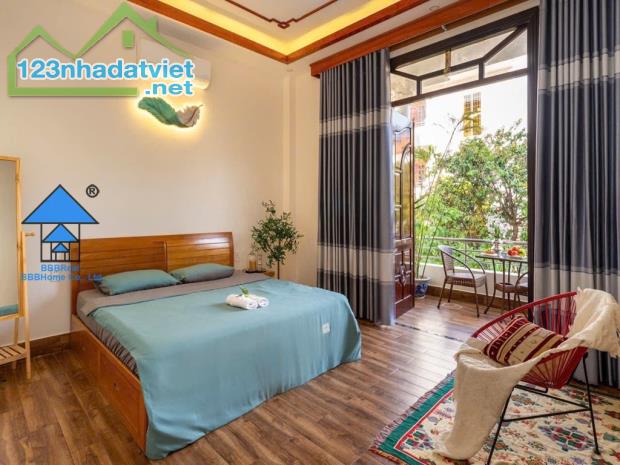 BÁN BIỆT THỰ NGHĨ DƯỠNG HỒ BƠI TO LẠC LONG QUÂN VŨNG TÀU B469 - 1