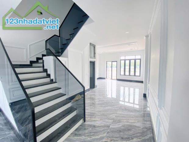 Shophouse mặt tiền ĐT741 Đối diện KCN Tân Bình, VSip 2 - 4
