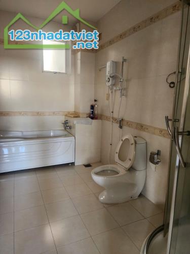 Cho thuê nhà riêng 45 triệu, 437m2 tại Đường 1, KDC Nam Long, Quận 7 - 2