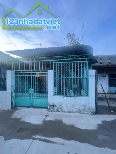 Bán nhà 80m2 sổ riêng thổ cư đường ô tô (P. Quang Vinh) chỉ 2,7 tỉ - 1