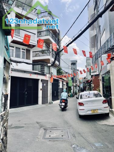 BÁN NHÀ - HXH -QUANG TRUNG - P10-GÒ VẤP – 4 TẦNG - 51M2 (4X12.7) - 4 PHÒNG NGỦ- BAN CÔNG