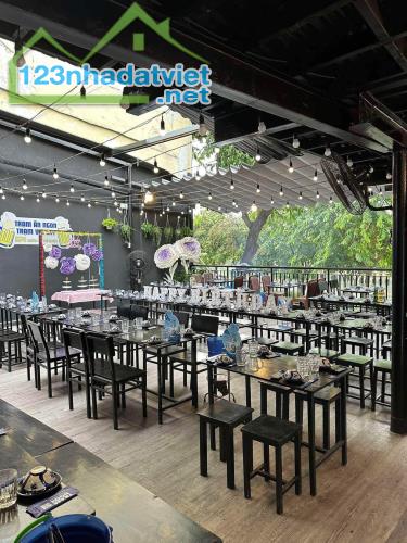 Sang nhượng quán nhậu mặt tiền bờ kè Trường Sa khách ổn định quán Trạm Ngon tại 574 - 2