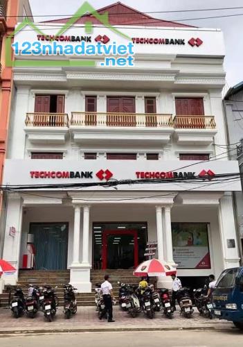 Bán nhà mặt đường Ngô Quyền, Đông Kinh, Lạng Sơn, 80 tỷ, 900m2 KD đỉnh
