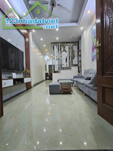 BÁN NHÀ Ở LUÔN, NGUYỄN AN NINH, NGÕ NÔNG, GẦN PHỐ, 47M2 GIÁ CHỈ 8.X TỶ