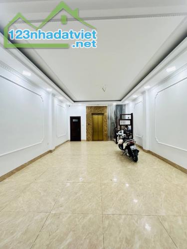 TÂY HỒ, LẠC LONG QUÂN, 60M, 7 T, MT 5M, 21 TỶ, THANG MÁY - GARA , Ô TÔ, KINH DOANH, VP