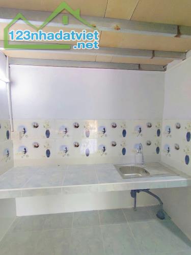 💥NHÀ ĐẬU ĐƯỢC Ô TÔ MỚI GẦN KDC TÂN PHÚ GIÁ CHỈ 2,5 TRIỆU/ THÁNG - 2