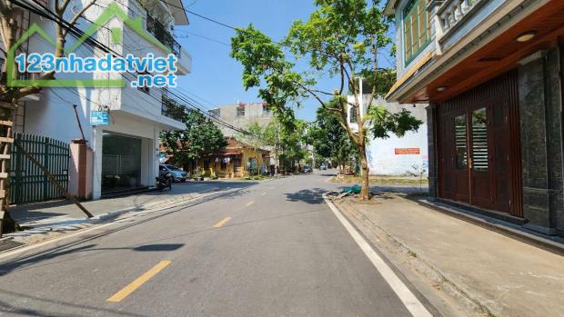 Mặt đường Đào Nhuận - Trại Lẻ, 90m , đường 15m, giá 7.2 tỉ - 2