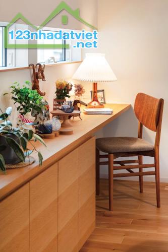 Ở có lộc, con cái thành đạt nên chuyển đổi, bán nhà Phú Thượng, 40m2, 5 tầng, 6.5t