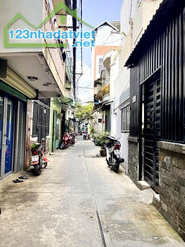 Bán nhà 3 Mặt Tiền cực đẹp Tân Bình 3 tầng 3 PN hẻm thông nhỉnh 4.2 Tỷ - 1