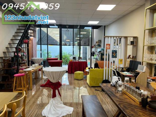 Cho thuê nhà mặt phố 310B Nơ Trang Long, Bình Thạnh, cực chất đẹp sang trọng có sân vườn - 1
