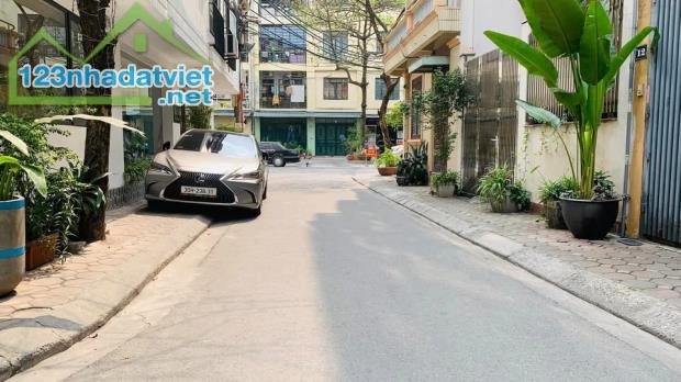 BÁN NHÀ NGHĨA TÂN-NGHĨA ĐÔ – HOÀNG QUỐC VIỆT, 5 TẦNG, 2 OTO TRÁNH, 68m2 CHỈ 24,5 TỶ
