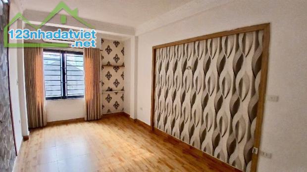 Bán nhà Nguyễn Chính –Tân Mai, gần phố, ô tô tránh 5 tầng 30m2 giá chỉ 5.75 tỷ - 3