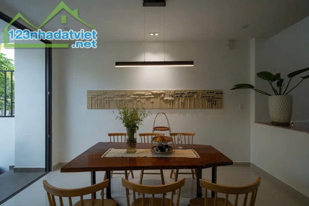 Nhà 2 mặt tiền, view công viên,xã Mỹ Hạnh Bắc, Đức Hòa , dt 72m2 2 lầu 3pn 3wc giá 3,6 tỷ - 2