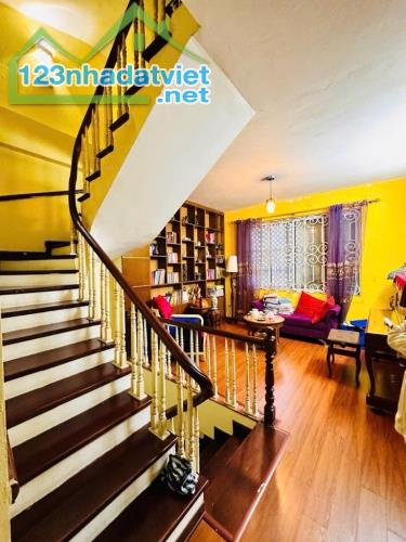 Nguyễn Chí Thanh – 6 Tầng Thang Máy – 42m² T2 Đua 55m² – MT 4.2m – Giá 18.8 Tỷ! - 3