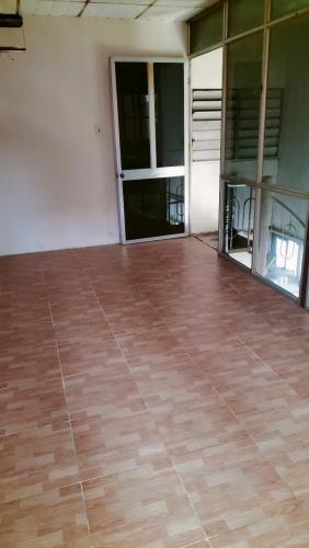 Cho thuê nhà riêng Hàng Chai, quận Hoàn Kiếm 30m x 4T giá 14 triệu, cách ô tô 15m