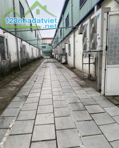 Bán kho xưởng KCN Quất Động, Thường Tín, Diện tích 2500m2. Giá 29 tỷ