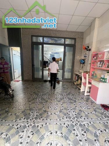 Tân Phú, Khu Vip Vườn Lài KD sầm uất, nhà đẹp3 tầng, 5x18m, giá rẻ. - 1
