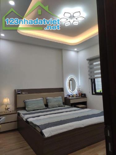 🔥BÁN NHÀ ĐẸP ĐỐNG ĐA 5 TẦNG - DIỆN TÍCH 55m2, MẶT TIỀN BỀ THẾ 6,5m - TẶNG FULL NỘI THẤT