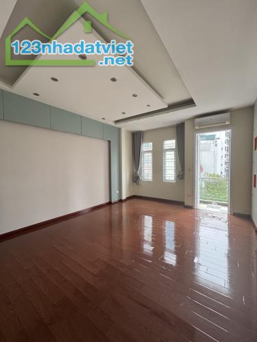 Siêu phẩm Trần Duy Hưng, Cầu Giấy, phân lô, 2 thoáng, oto, 60m2, 5 tầng, Mt 4.7m, chỉ - 1