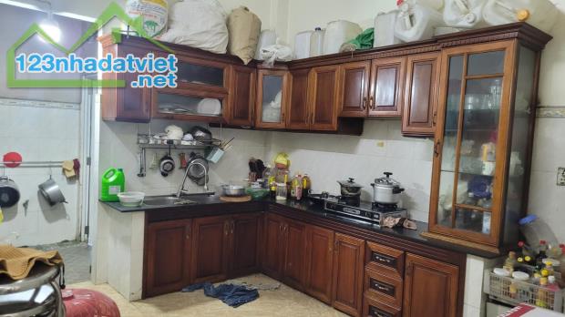 NHÀ ĐẸP 3 TẦNG GẦN LÊ TRỌNG TẤN GIÁP TÂN PHÚ - 100M2 (4x25) - HẺM XE TẢI 7M. CHỈ 7 TỶ XÍU - 2