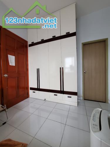 Cần bán căn hộ 2PN ở Sài Gòn Town, 60m2, 2PN, giá bán 1.750 tỷ - 1