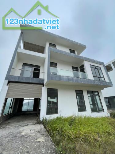 Biệt Thự Monoco Hạ Long cắt lỗ sâu - sổ lâu dài với giá chưa từng có - 2
