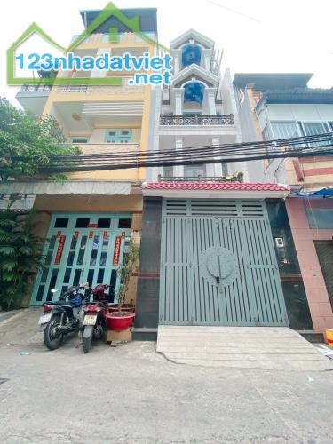 Bán nhà Hẻm xe hơi, đường Lê Văn Quới, 70m² ( 4 X 17.5) 4 TẦNG 4PN, Ở và Văn phòng Công ty